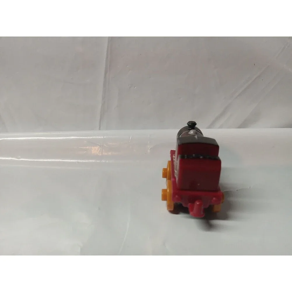 Thomas & Friends Minis Train - SuperStation James